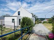 Pronájem rodinného domu 2+1 se zahradou v Lošově, cena 18000 CZK / objekt / měsíc, nabízí K.realitka
