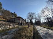 Rodinný dům na kopci obklopený přírodou / stavební pozemek na okraji obce Vojtěchov - Hvozd, Olomoucký kraj, cena 1690000 CZK / objekt, nabízí 