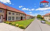 Prodej rodinného domu k rekonstrukci (cca 300 m2, pozemek 1377 m2), lázeňská obec Skalka, cena 2750000 CZK / objekt, nabízí 