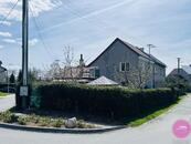 Prodej rodinného domu se dvěma bytovými jednotkami v obci Bělkovice Lašťany, cena 5766200 CZK / objekt, nabízí 