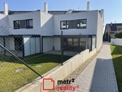 Prodej novostavby rodinného domu 4+kk s garáží - Kyselovská, Slavonín (Olomouc), cena 12990000 CZK / objekt, nabízí Metr2 reality s.r.o.