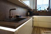 Olomouc, Růžová - prodej RD s garáží, cena 11750000 CZK / objekt, nabízí