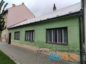 Prodej rodinného domu 4+1 na ul. Osecká v obci Lipník nad Bečvou, cena 2900000 CZK / objekt, nabízí