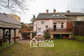 Prodej rodinného domu s udržovanou zahradou v žádáné lokalitě v Olomouci, část Povel, ul. Bulharská, cena 9500000 CZK / objekt, nabízí 